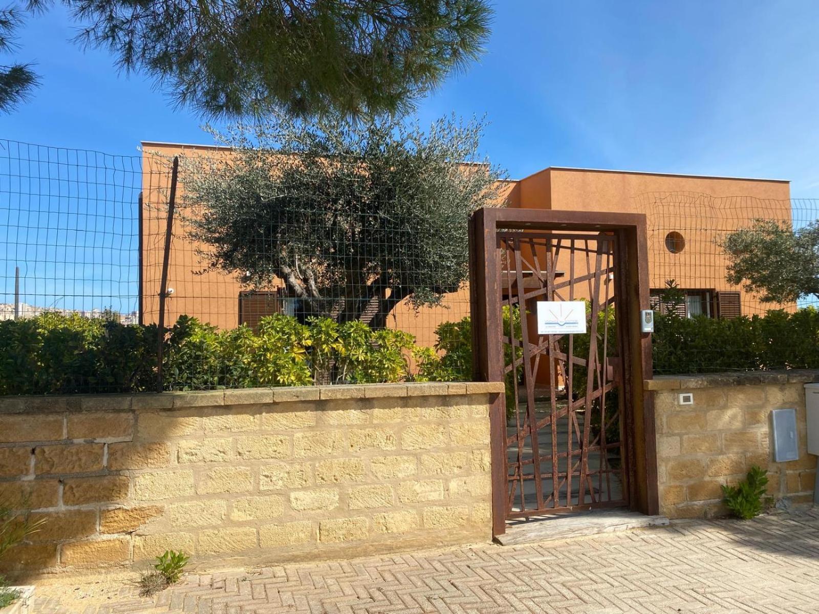 Locanda Degli Scrittori Αγκριτζέντο Εξωτερικό φωτογραφία